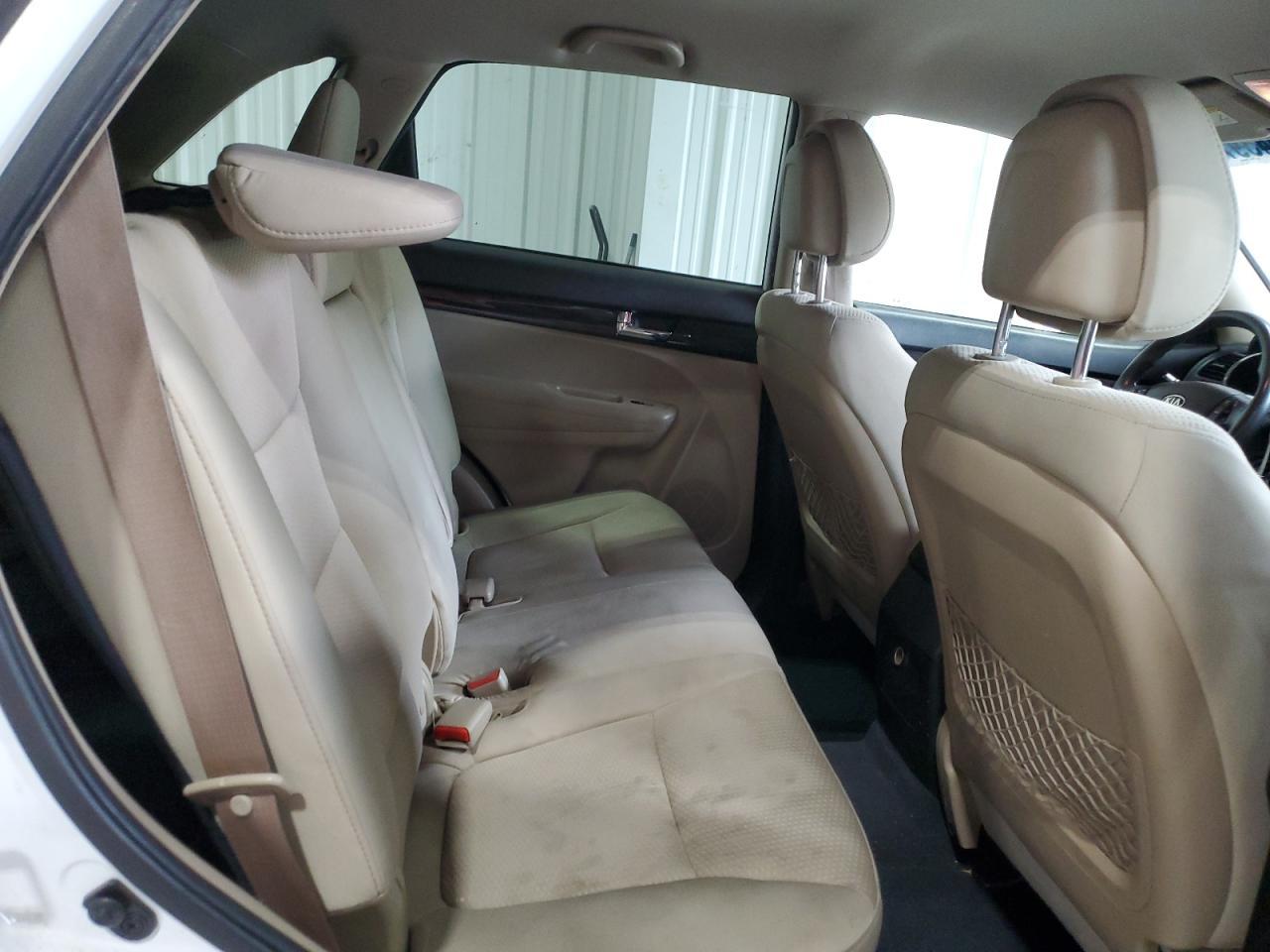 2011 KIA SORENTO
