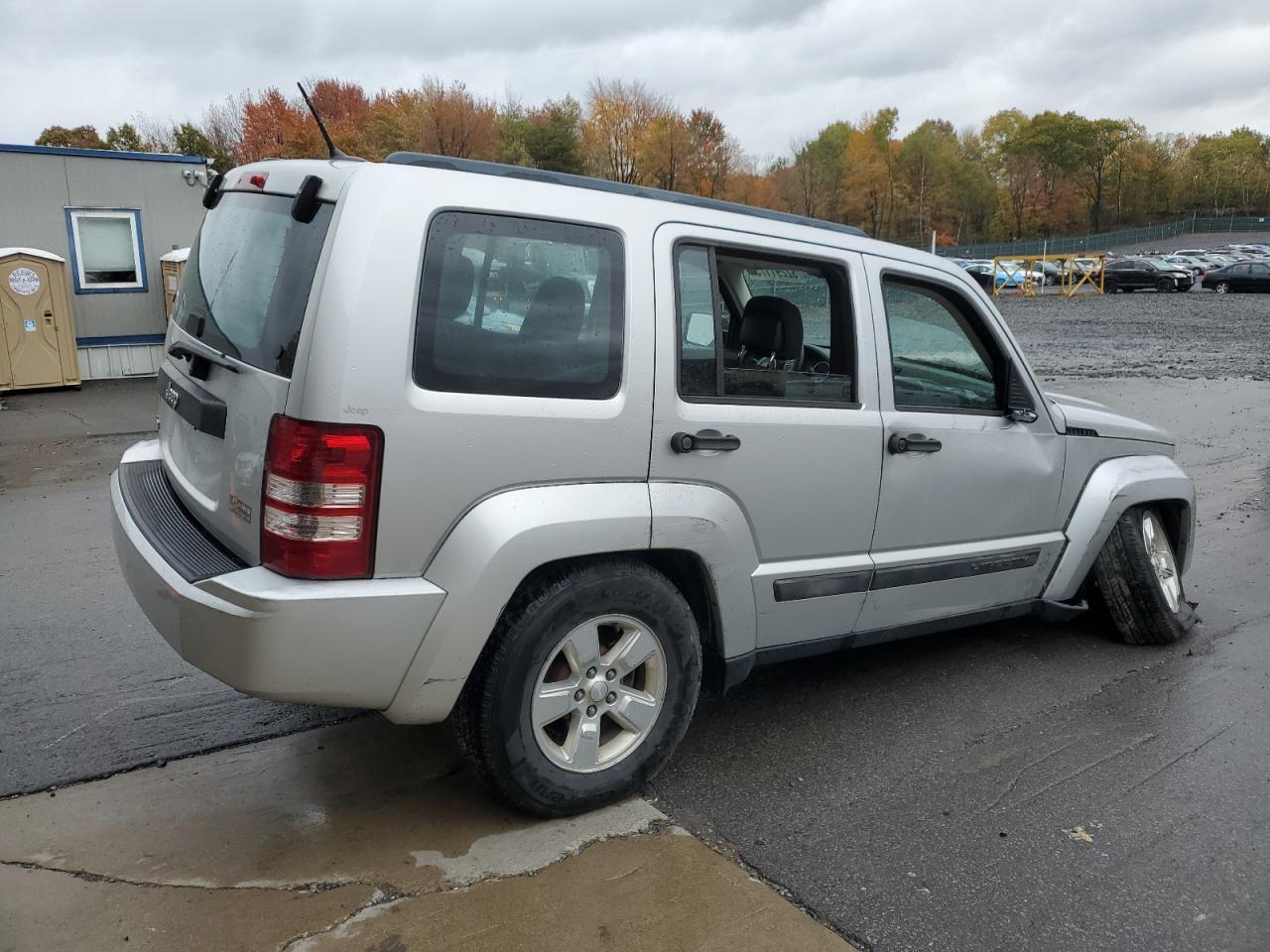 2012 JEEP Liberty