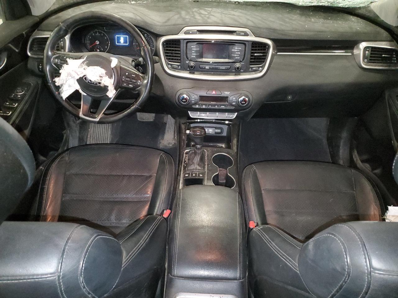 2016 KIA SORENTO