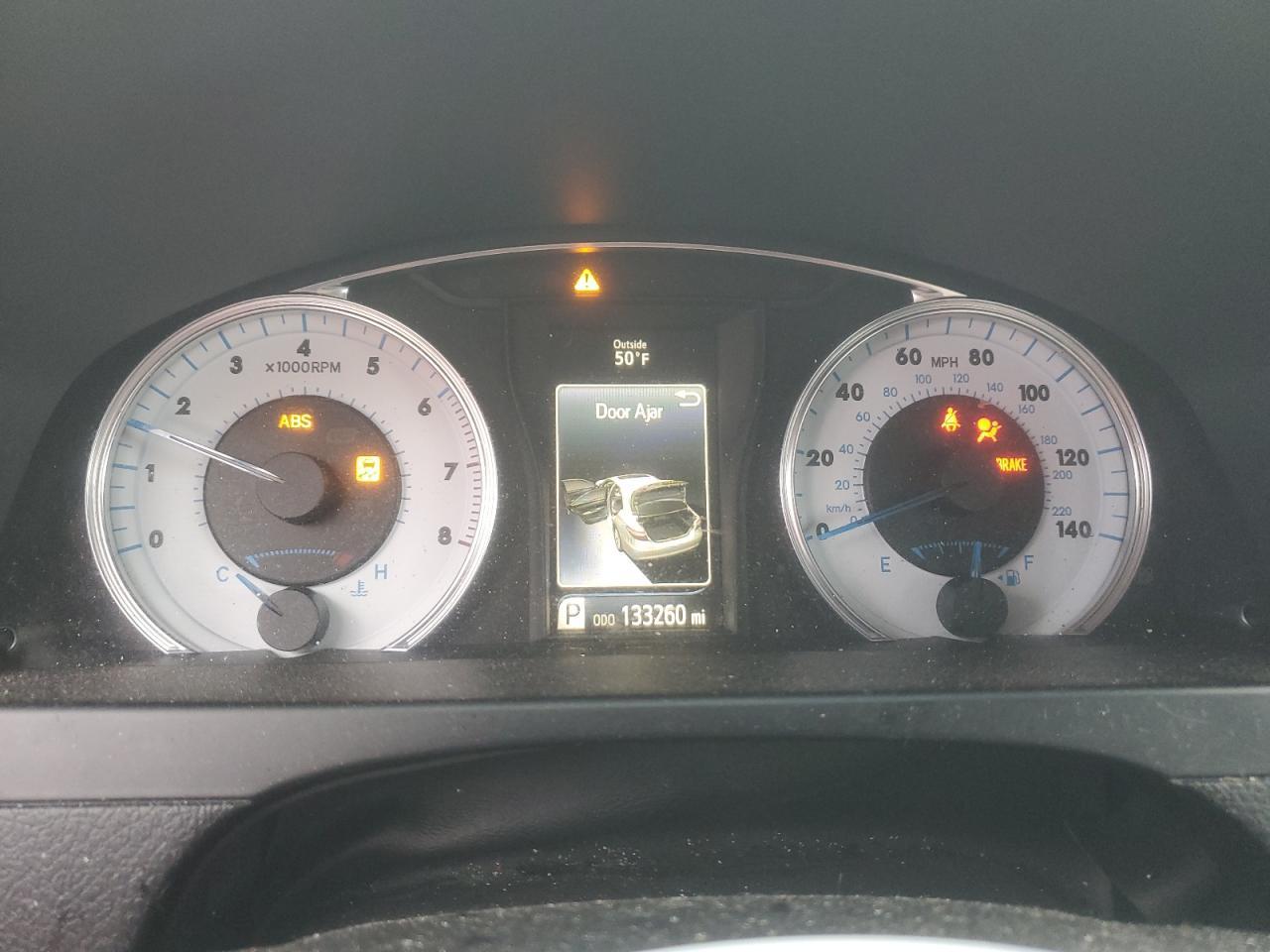 2016 TOYOTA CAMRY