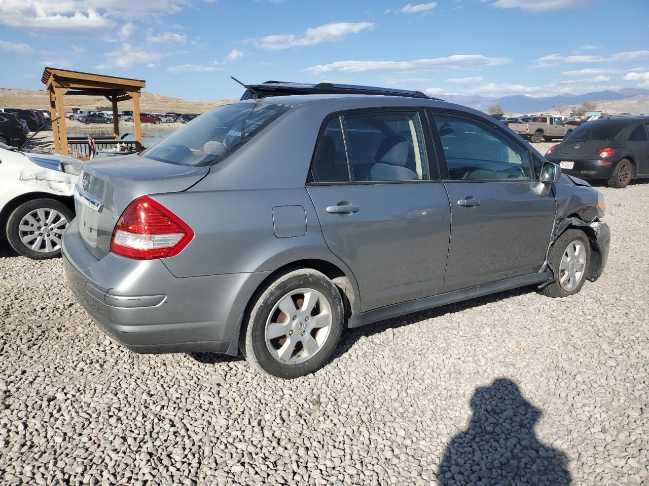 2009 NISSAN VERSA