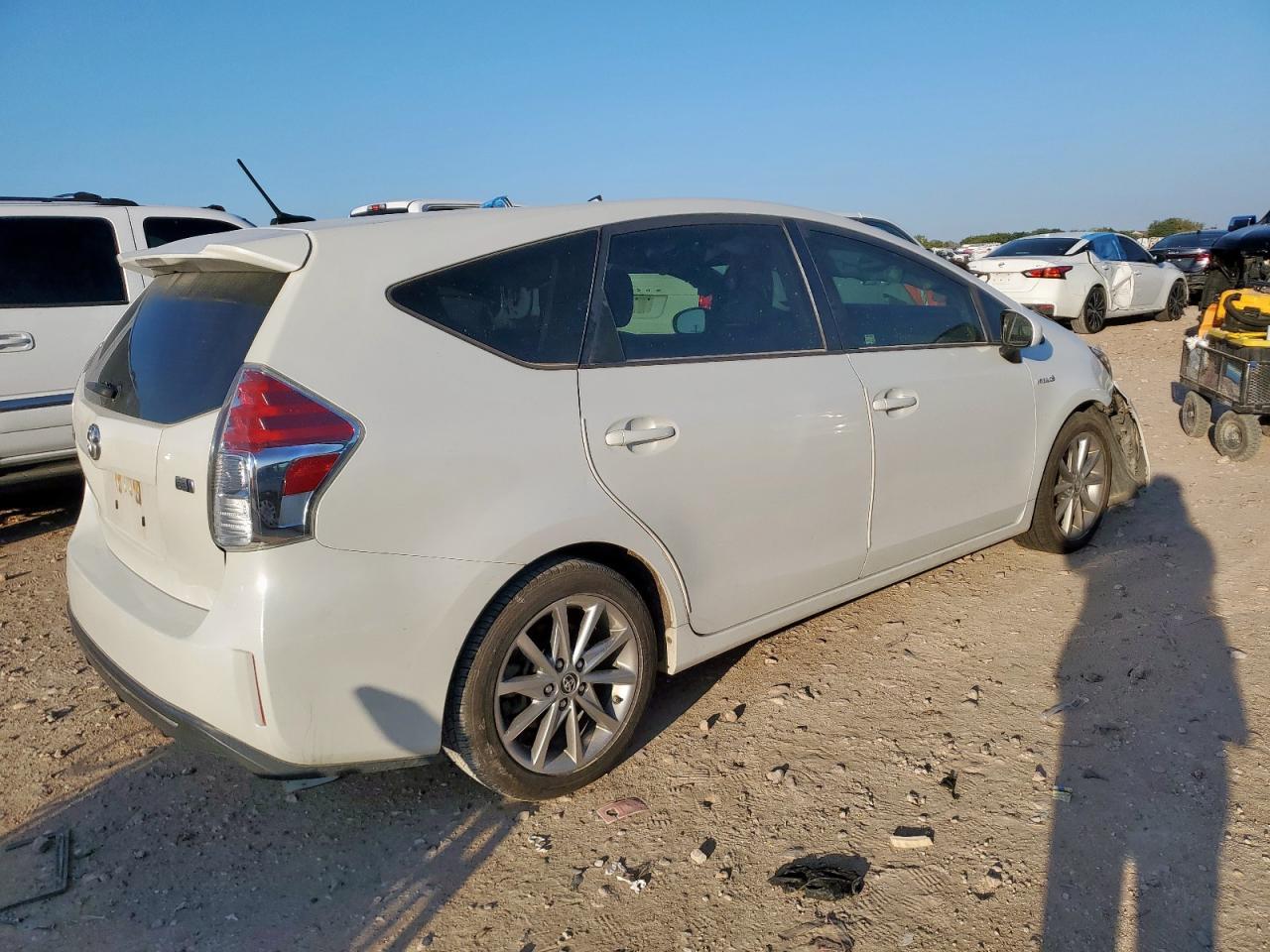 2017 TOYOTA PRIUS V