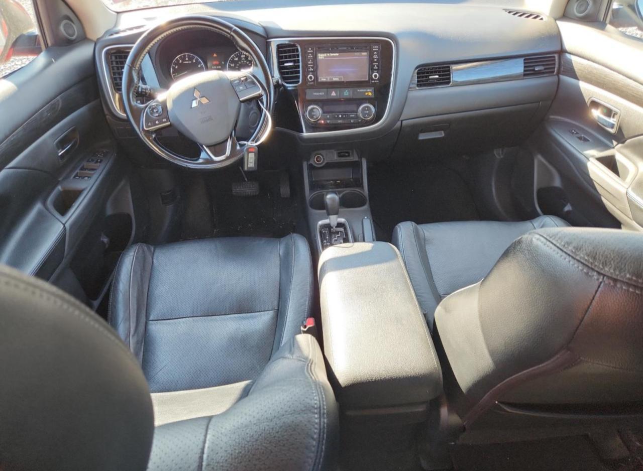 2016 MITSUBISHI outlander