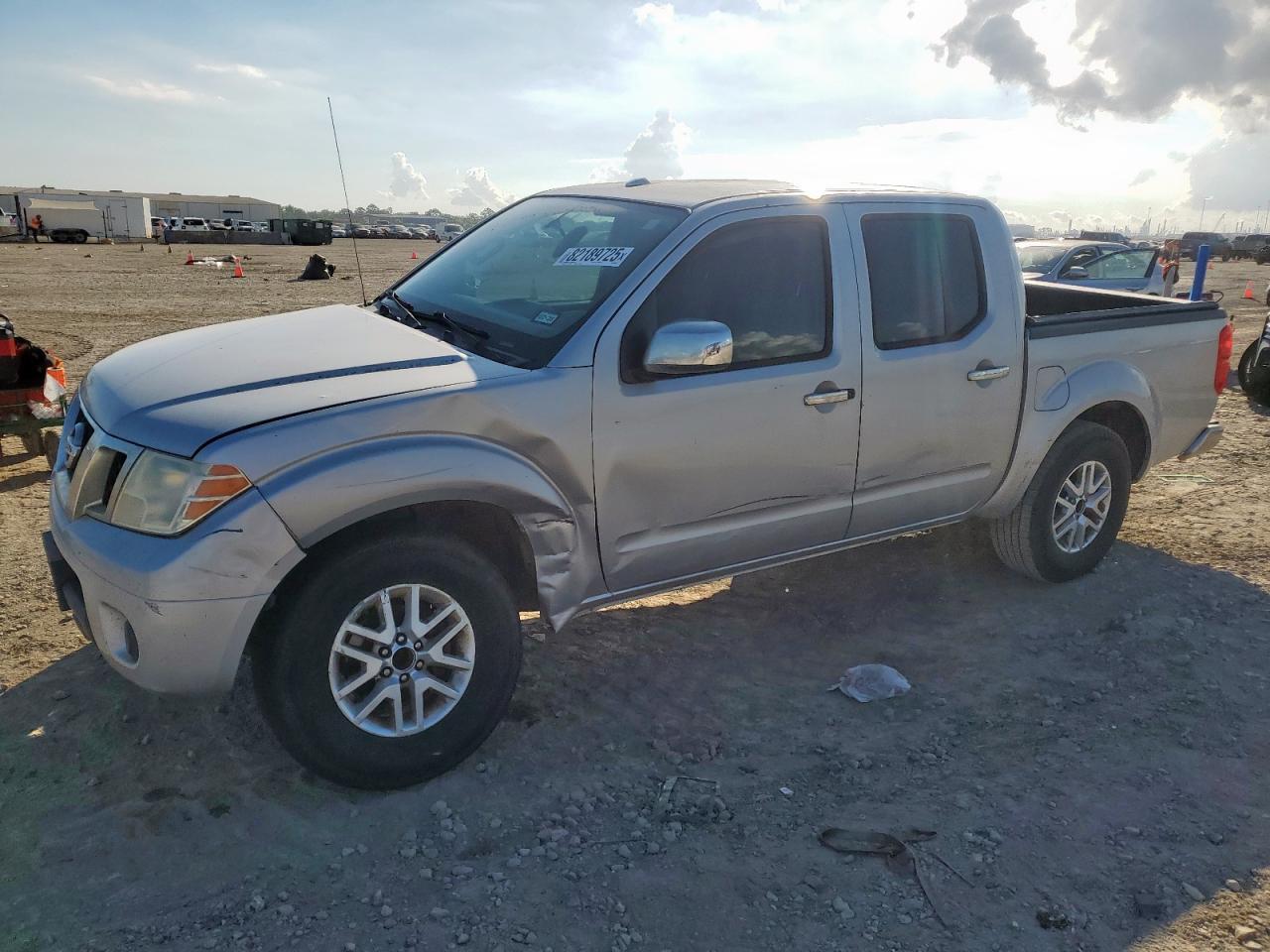 2015 NISSAN Frontier