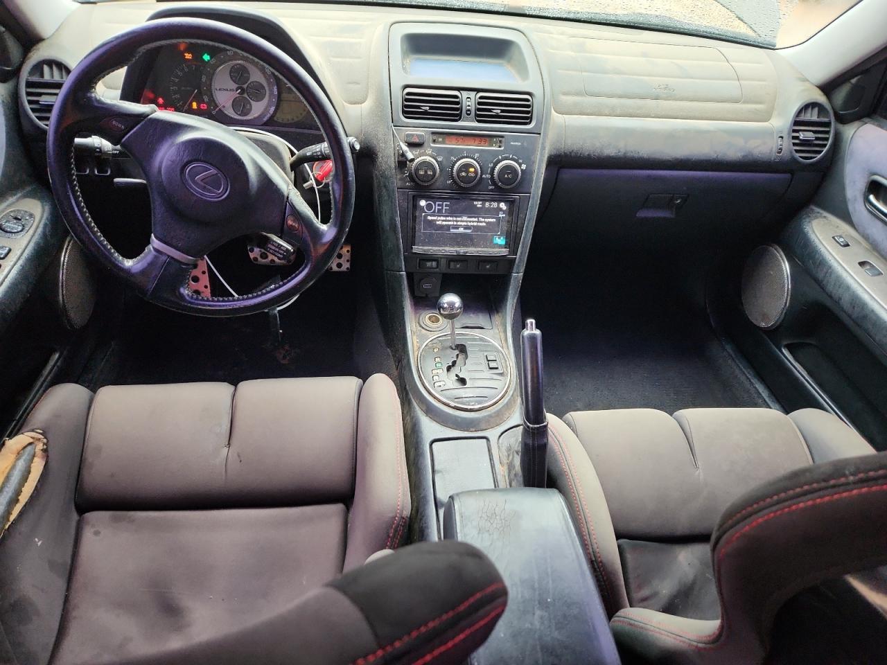 2002 LEXUS IS 300