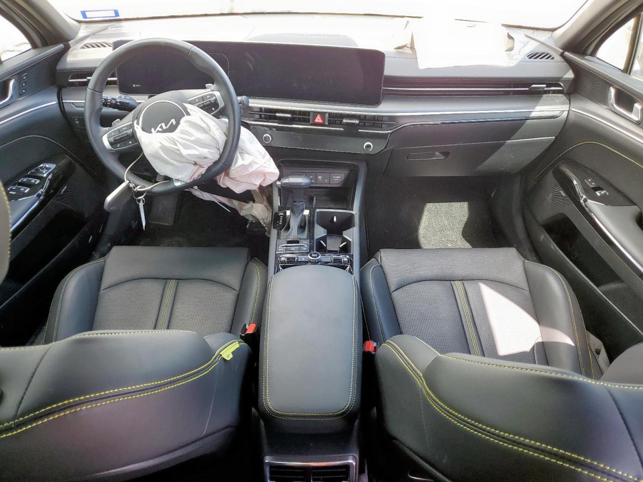 2025 KIA K5