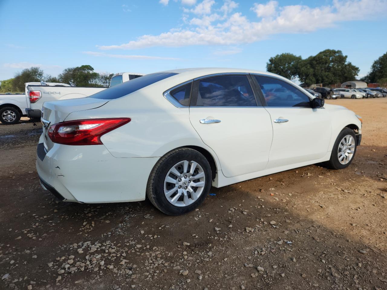 2016 NISSAN ALTIMA