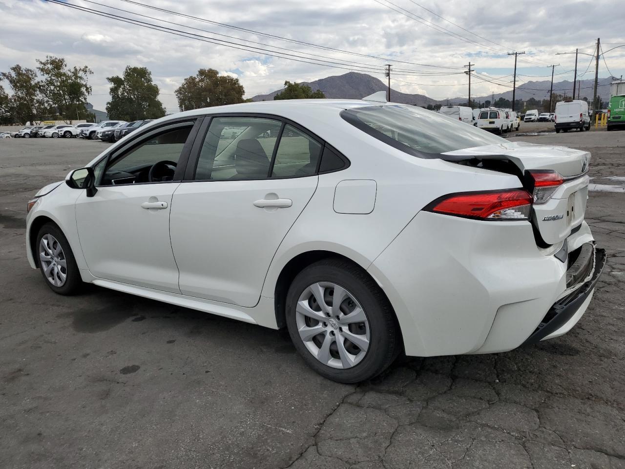 2021 TOYOTA COROLLA