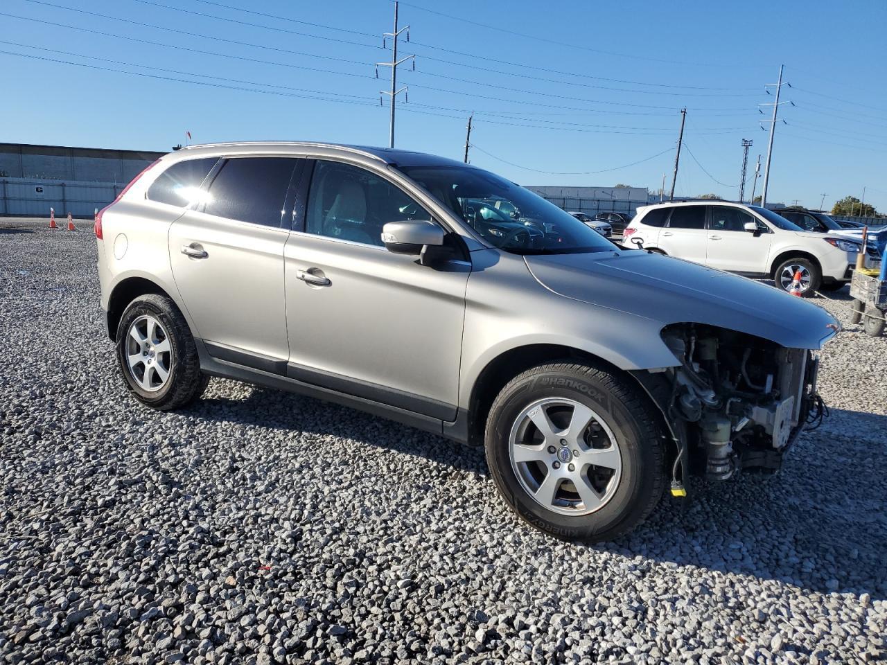 2012 VOLVO XC60