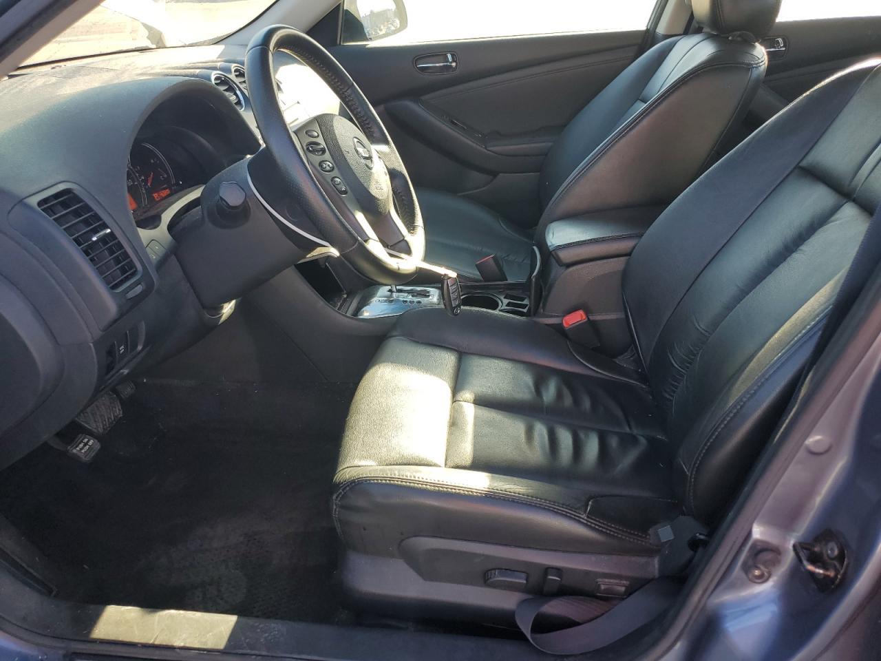 2010 NISSAN ALTIMA