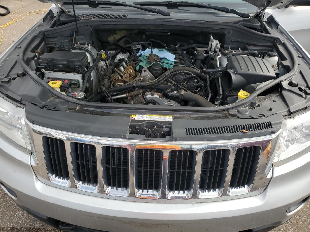 2011 JEEP Grand Cherokee