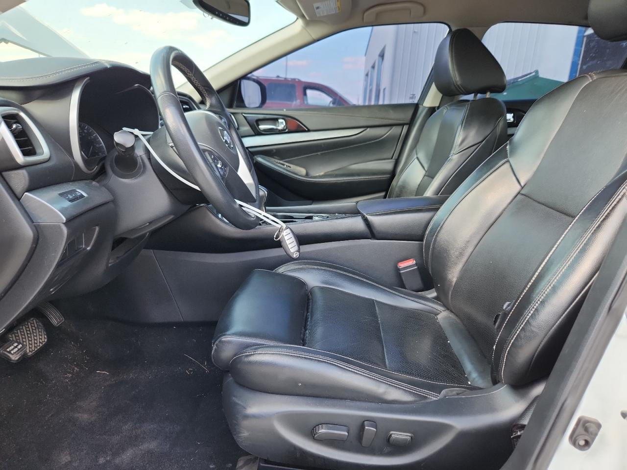 2018 NISSAN Maxima
