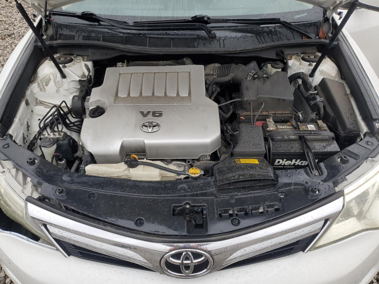 2012 TOYOTA CAMRY