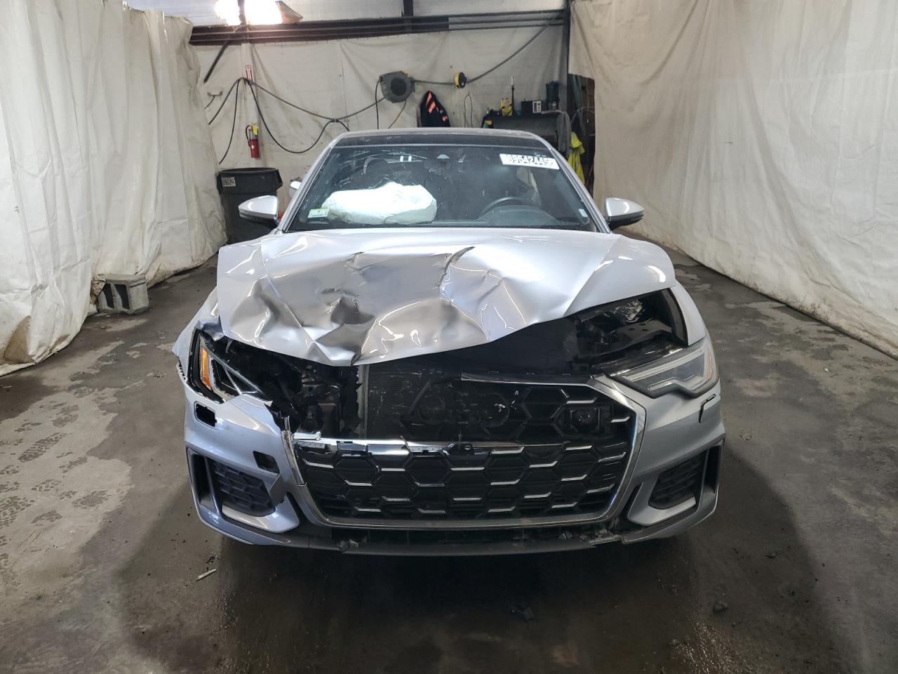 2024 AUDI A6