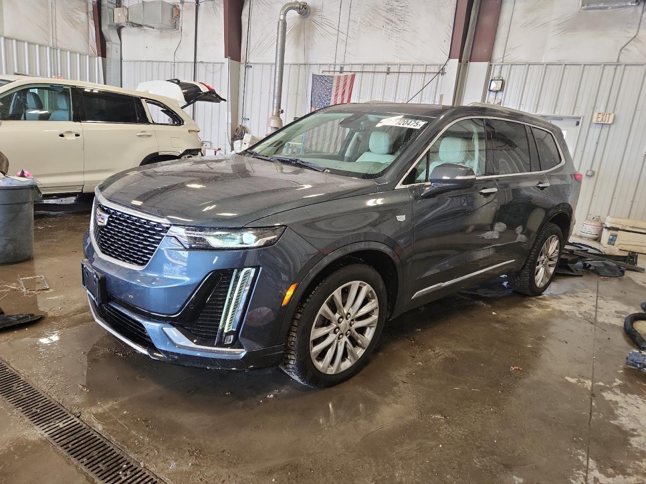 2020 CADILLAC XT6