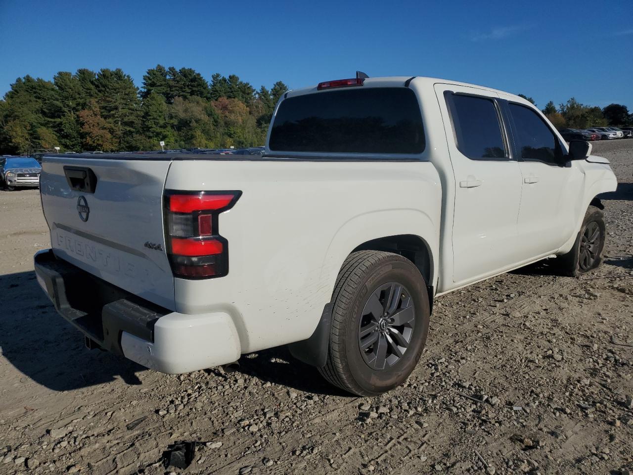 2025 NISSAN Frontier