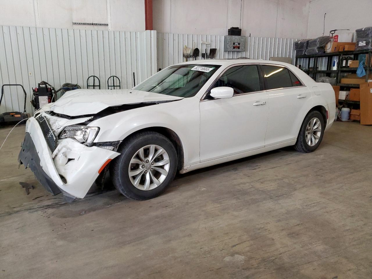 2016 CHRYSLER 300