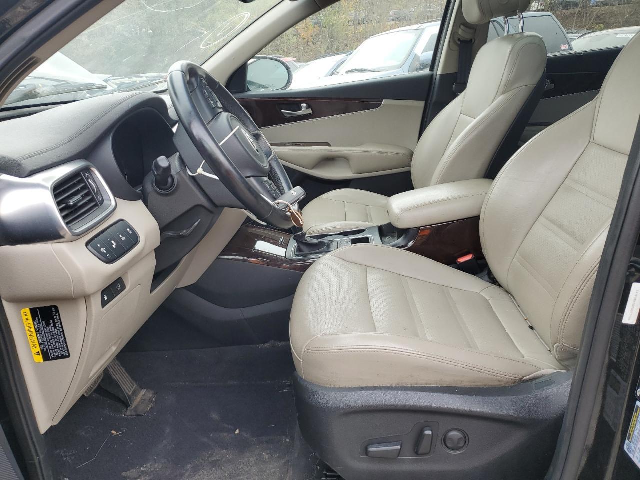 2016 KIA SORENTO