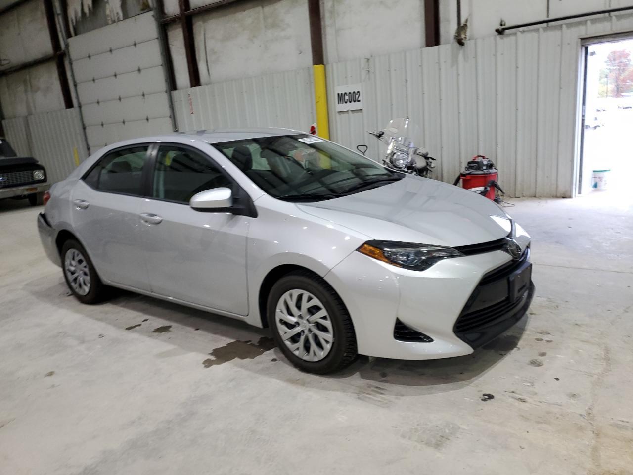 2018 TOYOTA COROLLA