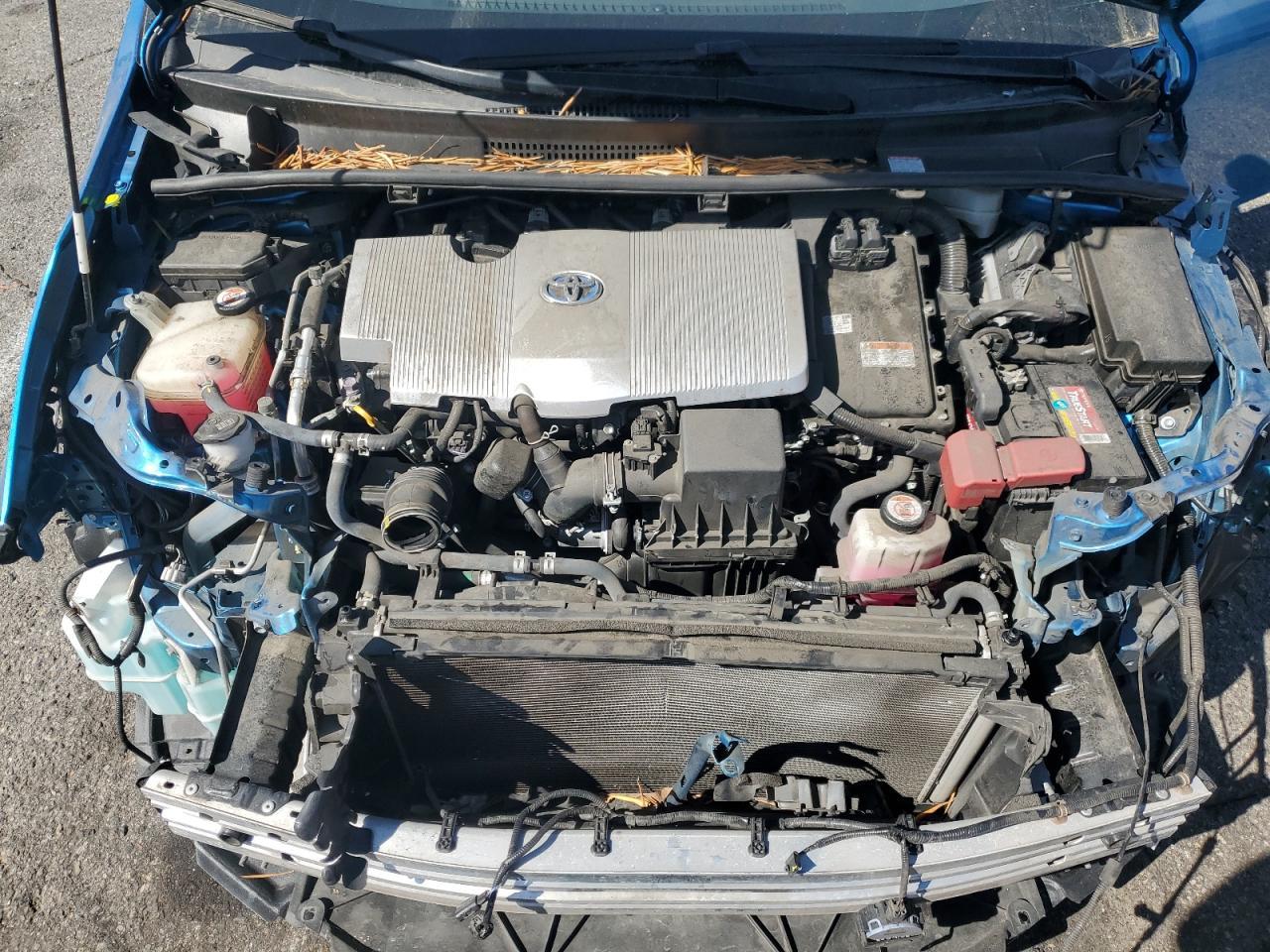 2019 TOYOTA PRIUS