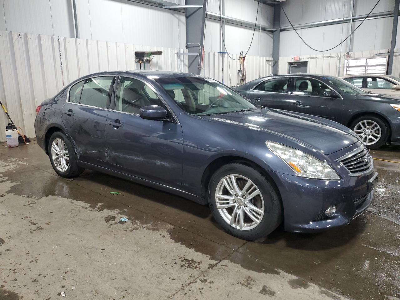 2010 INFINITI G37