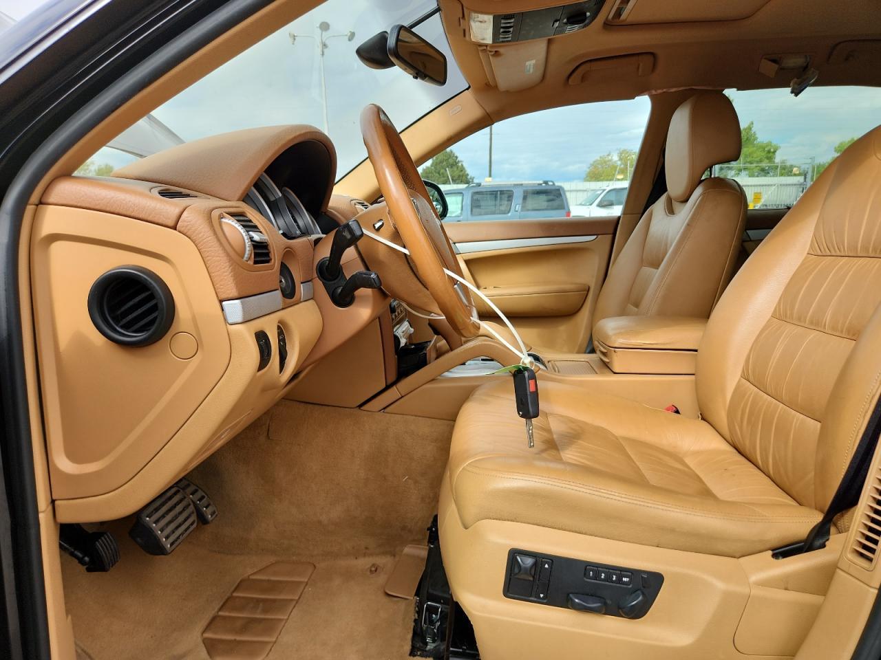 2005 PORSCHE CAYENNE