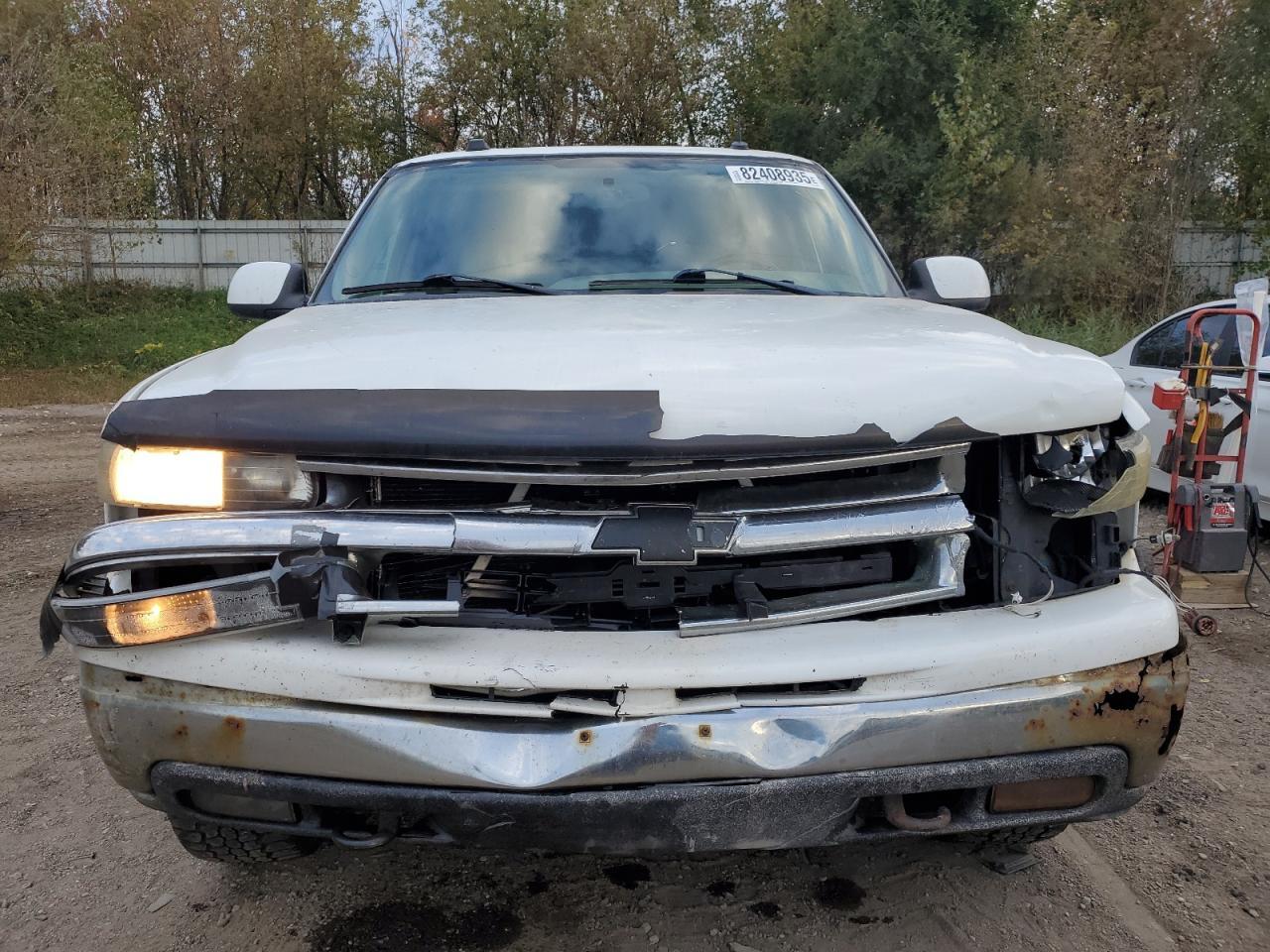 2004 CHEVROLET Suburban