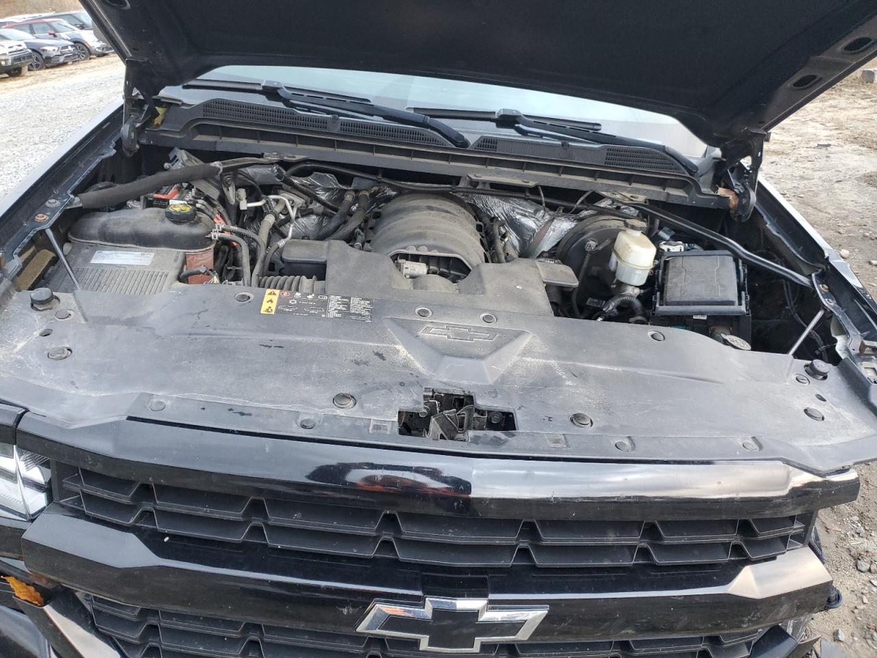 2018 CHEVROLET Silverado