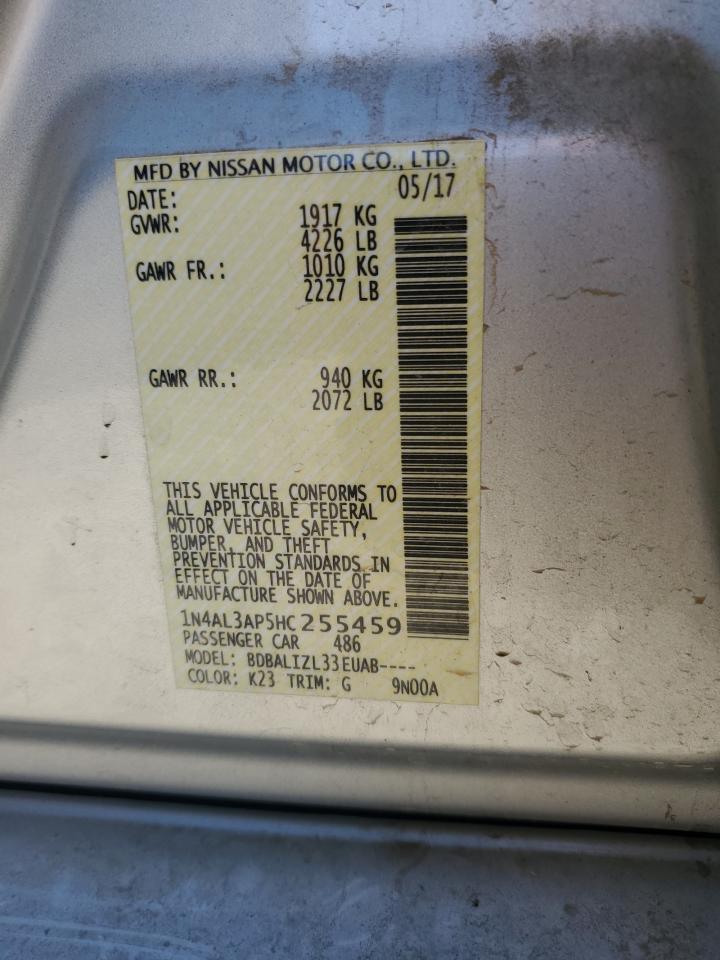 2017 NISSAN ALTIMA