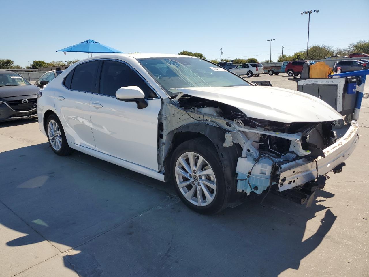 2024 TOYOTA CAMRY