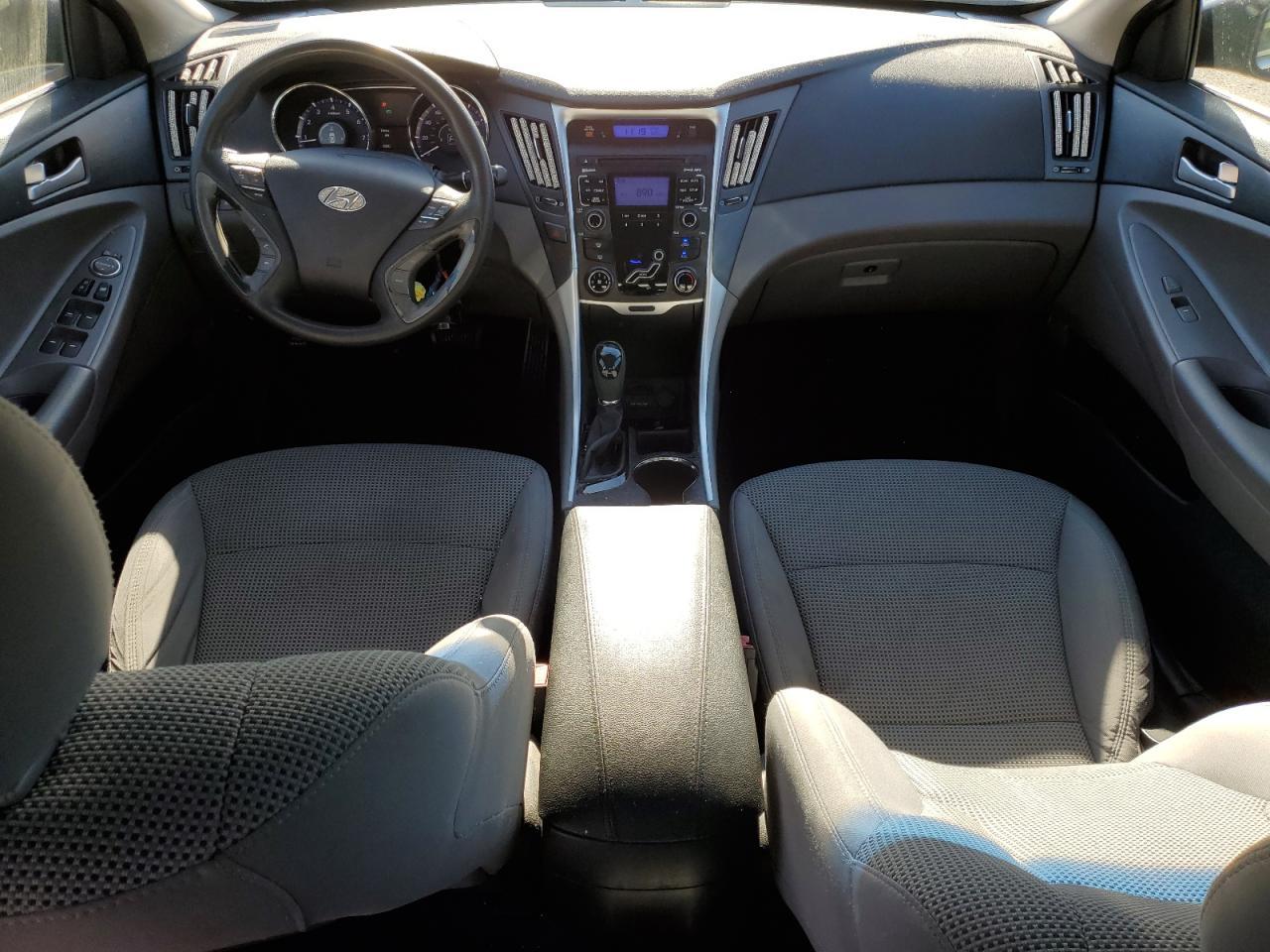 2011 HYUNDAI SONATA