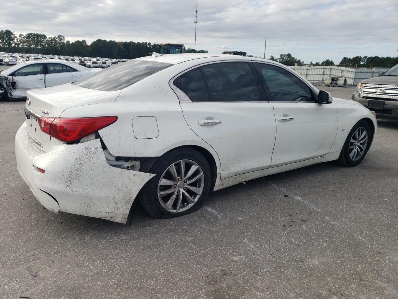 2014 INFINITI Q50