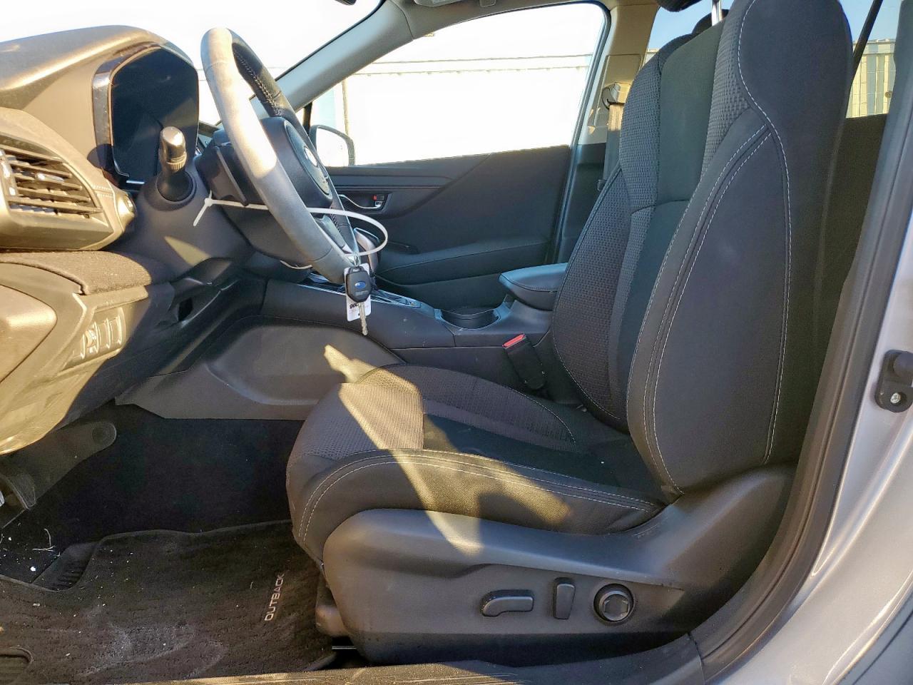 2025 SUBARU Outback
