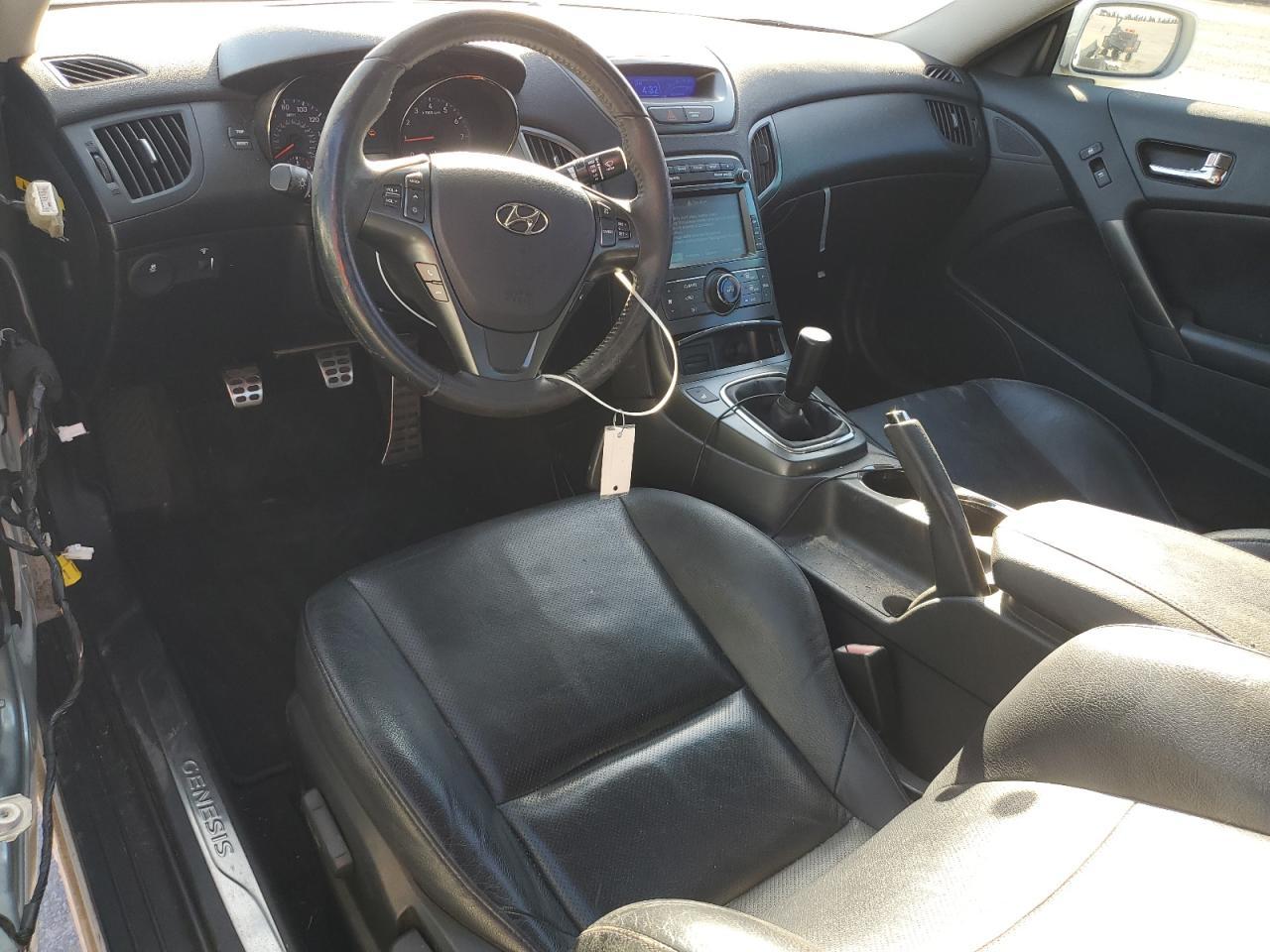 2011 HYUNDAI GENESIS