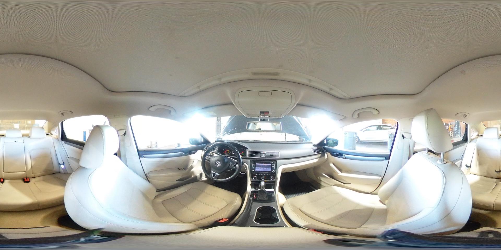 2014 VOLKSWAGEN Passat