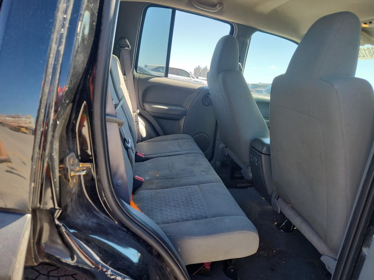2007 JEEP Liberty
