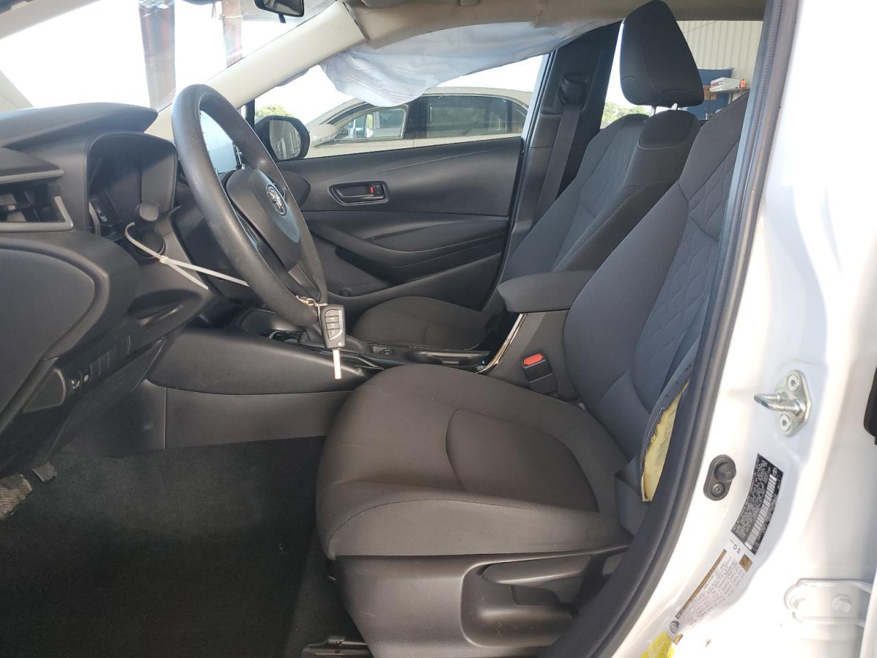 2022 TOYOTA COROLLA