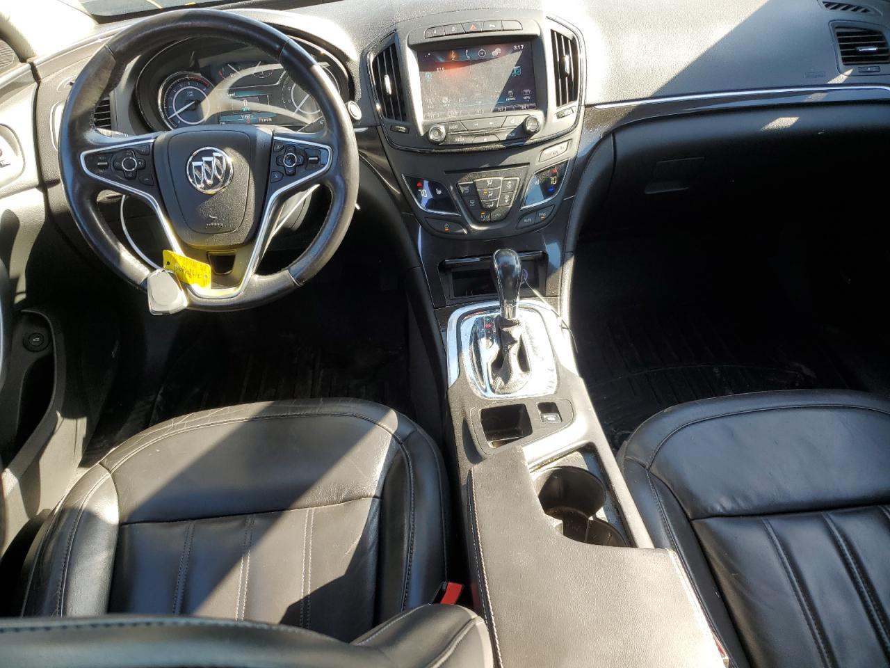 2016 BUICK Regal