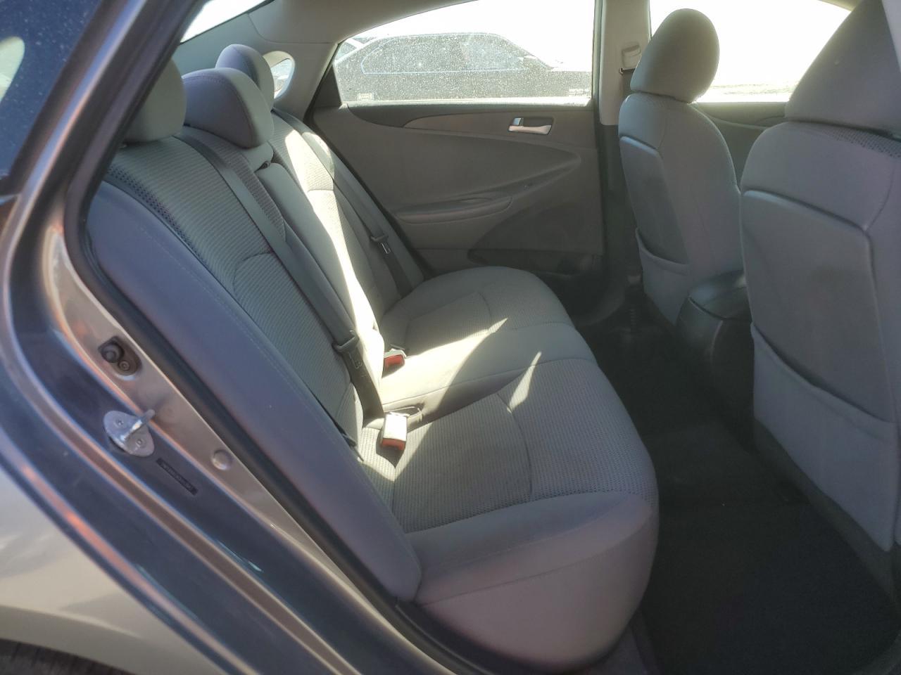 2012 HYUNDAI SONATA