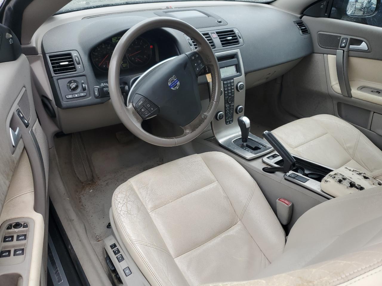 2009 VOLVO C70