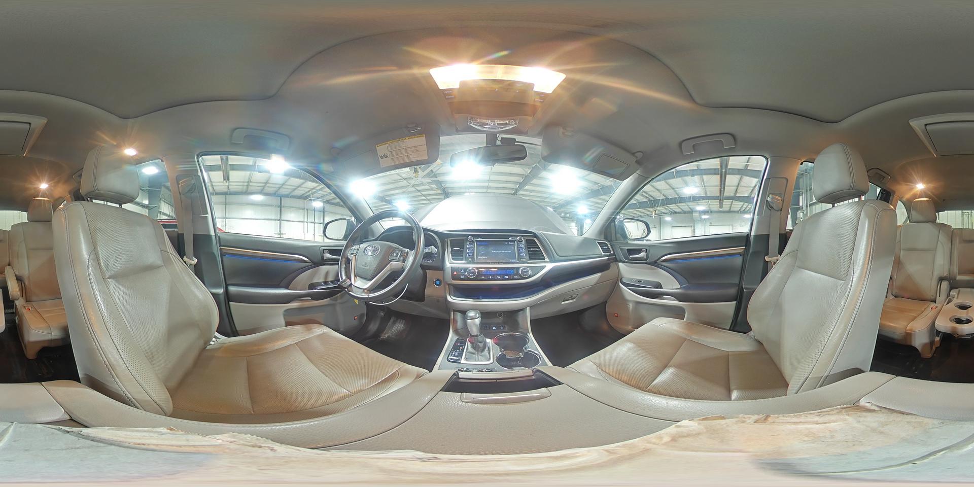 2016 TOYOTA HIGHLANDER
