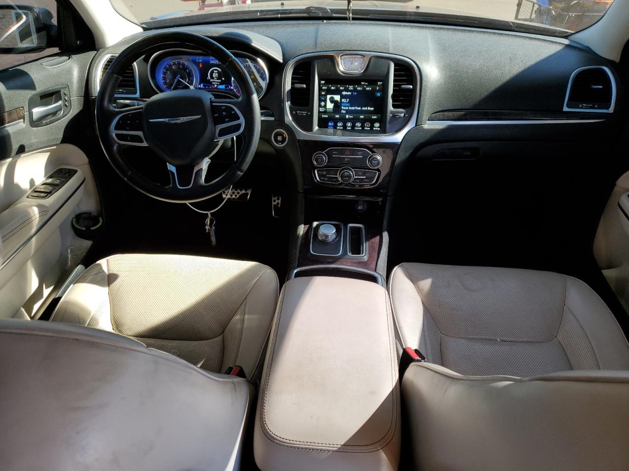 2018 CHRYSLER 300