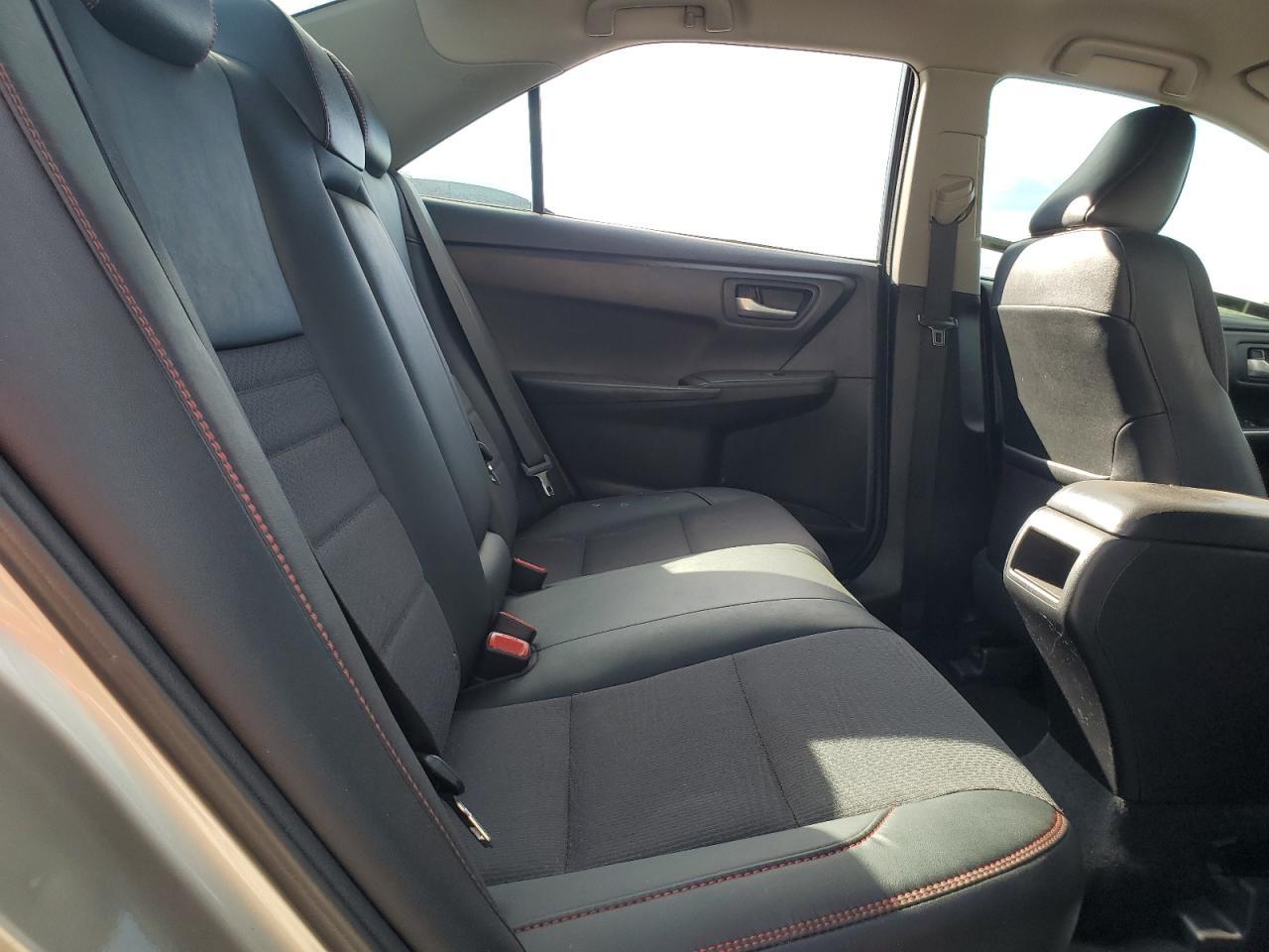 2017 TOYOTA CAMRY