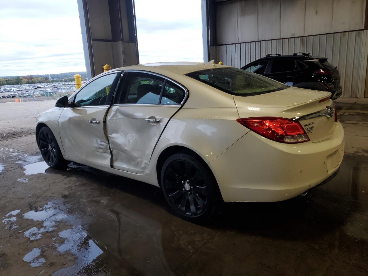 2013 BUICK Regal