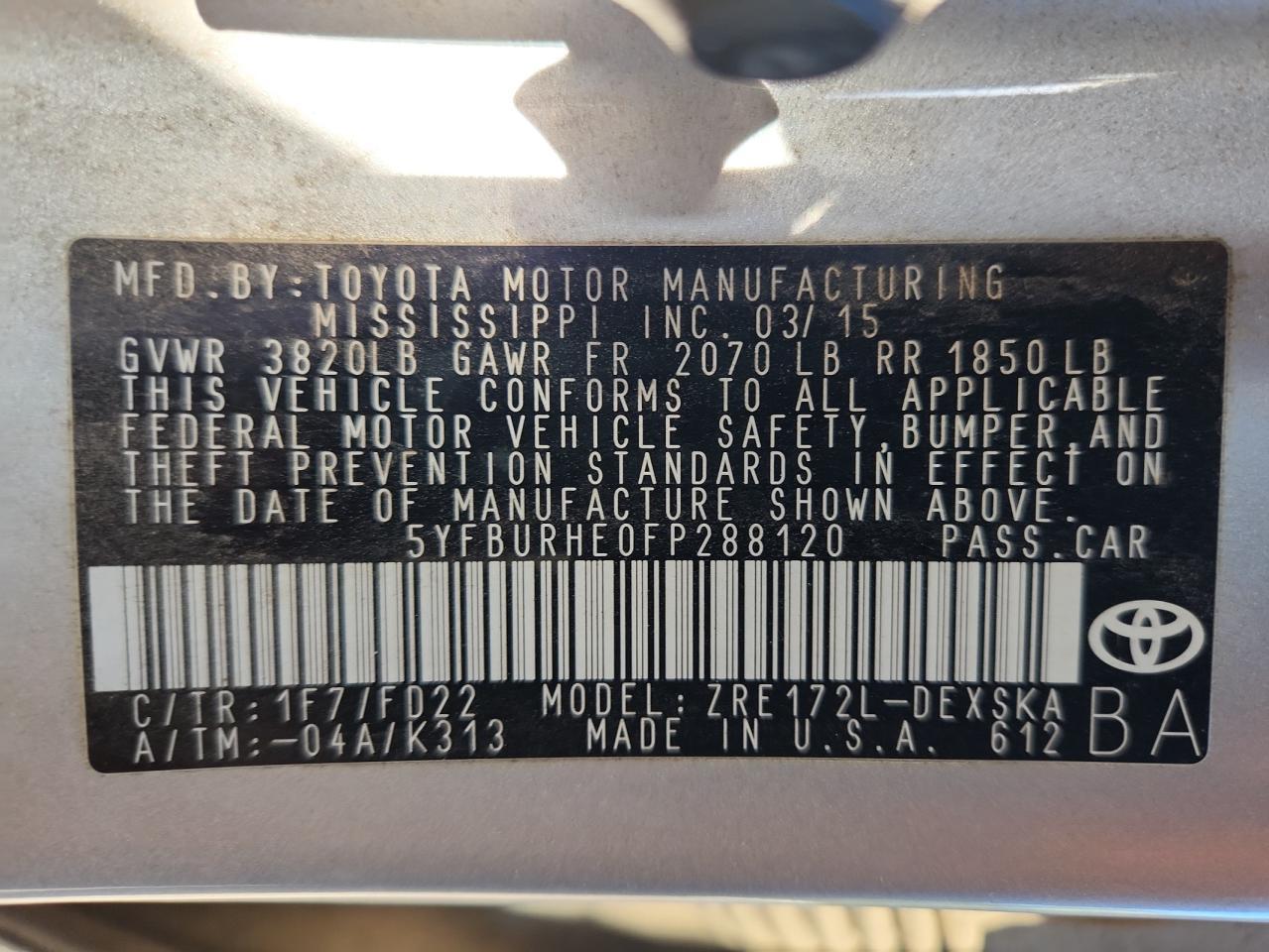 2015 TOYOTA COROLLA