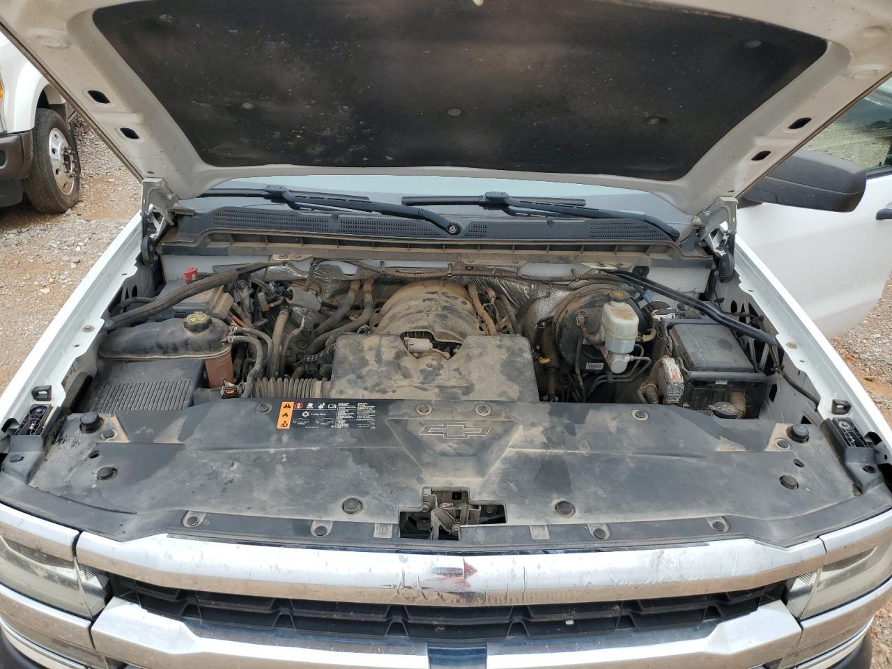 2018 CHEVROLET Silverado