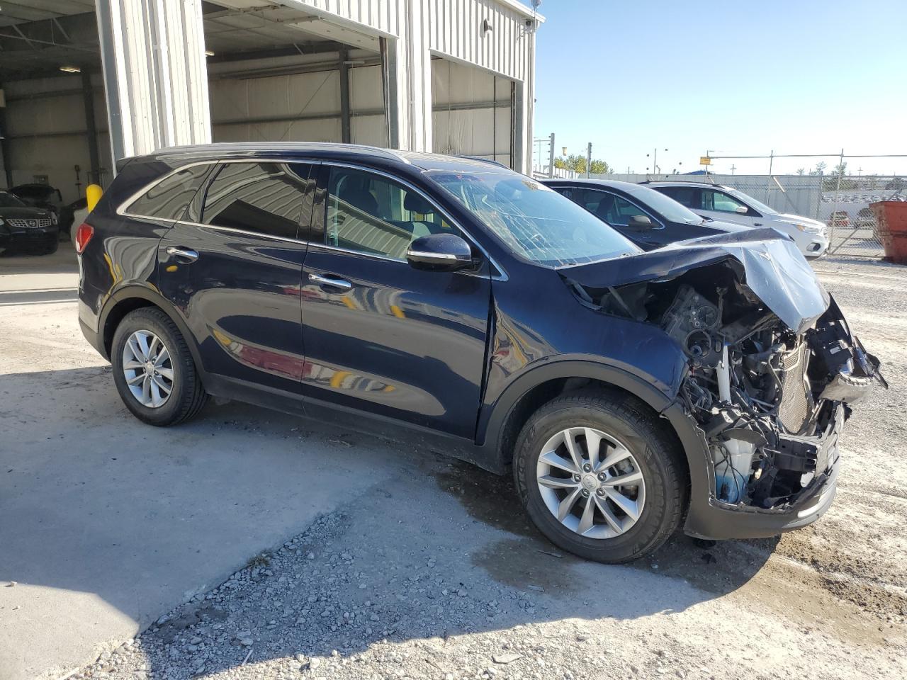 2016 KIA SORENTO