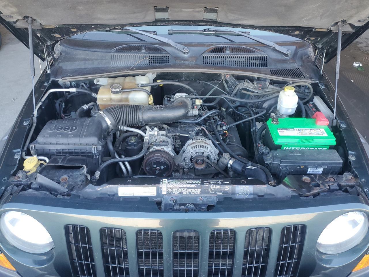 2005 JEEP Liberty