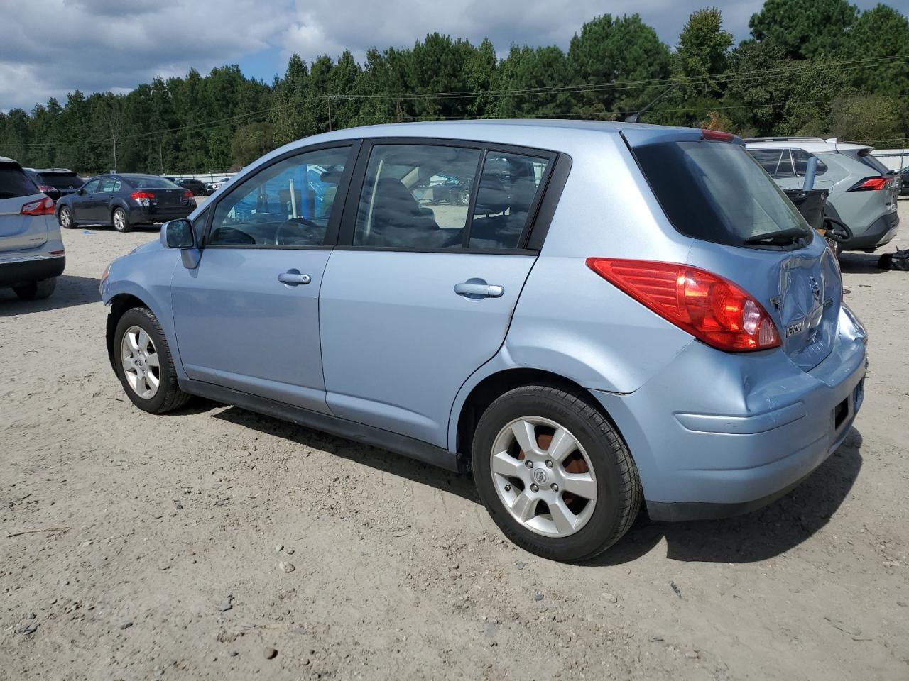 2012 NISSAN VERSA
