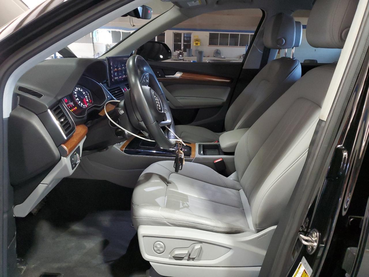 2022 AUDI Q5